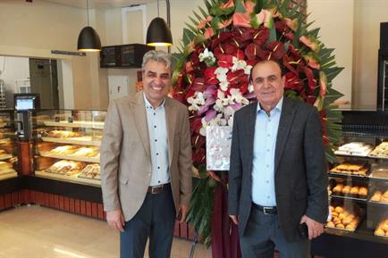 افتتاح شعبه جدید نان سحر در شاهین شمالی 